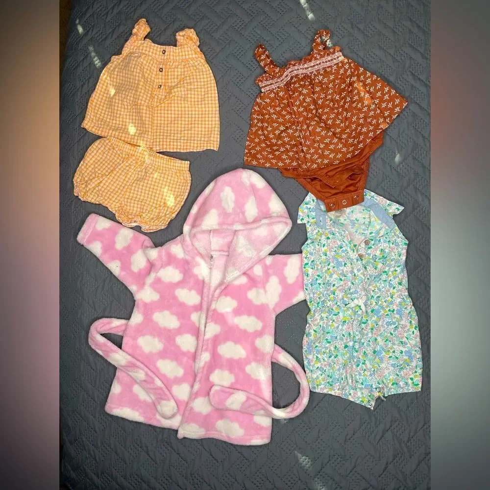 Baby Robe Bundle - Picture 1 of 8